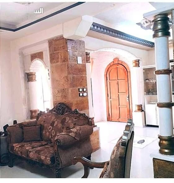 بيت مستقل فاخر للبيع في إربد - فرصة استثمارية مميزة - 4
