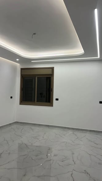 طابق أرضي مستقل في إربد - فرصة ذهبية! - 3