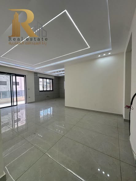 شقة فاخرة جديدة في البنيات – فرصة سكنية مميزة