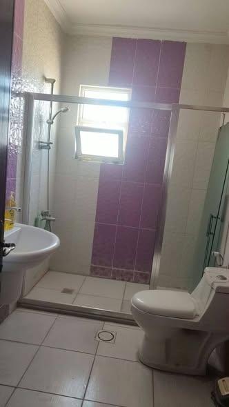 شقة فاخرة للبيع في الزرقاء الجديدة - فرصة استثمارية - 2