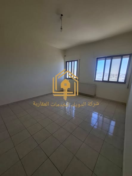 شقة فاخرة للإيجار في الجاردنز
