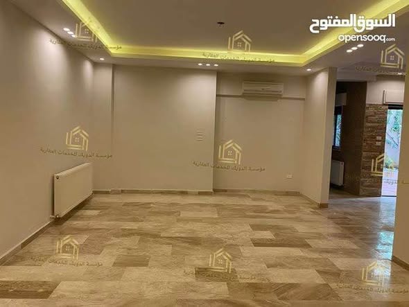 شقة فاخرة مع تراس للإيجار في دير غبار - 3