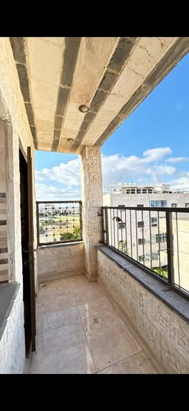 شقة فاخرة للإيجار في إيدون - 2