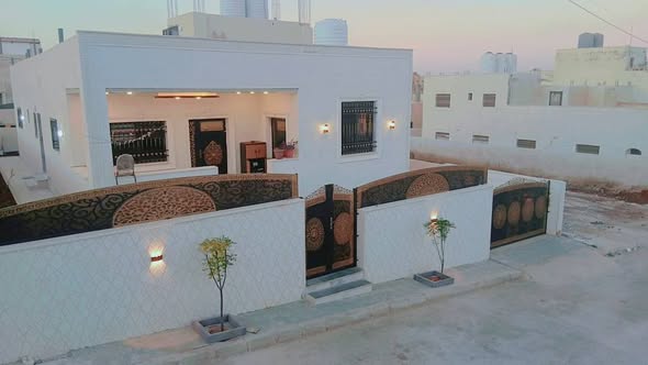 منزل مميز للبيع بسحاب - ضاحية الأميرة إيمان - 3
