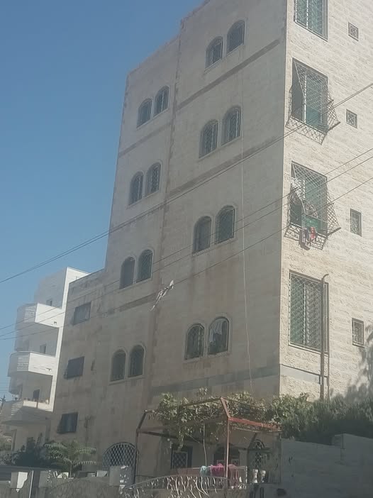 شقة للبيع في القويسمة - جبل حديد
