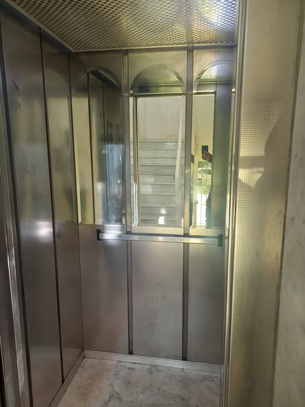 شقة فاخرة للبيع في السماق بسعر خيالي - 2