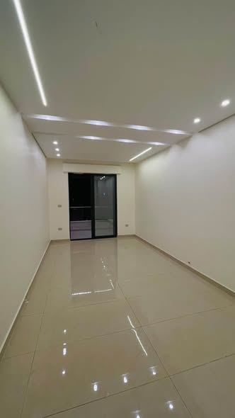 شقة فاخرة لم تسكن بعد للإيجار في مرج الحمام - 4