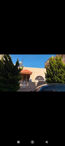 فيلا فاخرة للبيع في جبل الزهور بعمان - 2