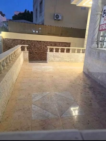 شقة فاخرة للبيع في العقبة – مثالية للسكن والاستثمار - 2