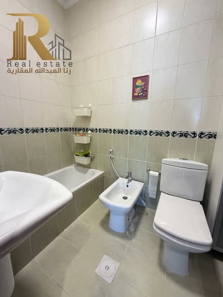شقة فاخرة للبيع في أم السماق – جاهزة للسكن! - 4