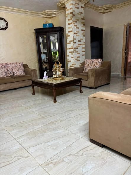 بيت مستقل فاخر في السلط – جاهز للسكن مباشرة