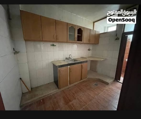 شقة للإيجار في الزرقاء - الغويرية - 4