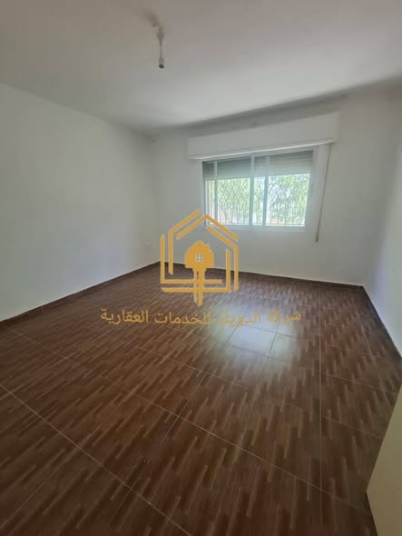 شقة فاخرة مع حديقة خاصة في خلدا للإيجار - 4