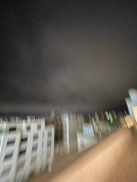 شقة فاخرة للبيع مع روف في طريق المطار - 3