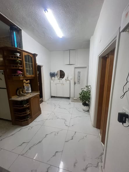 شقة أرضية مميزة في ماركا الجنوبية - نادي السباق - 3