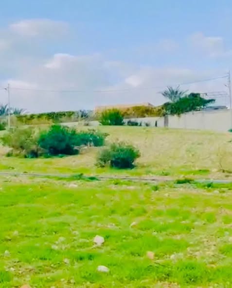 فرصة استثمارية ذهبية: أرض مميزة في ماحص - 4