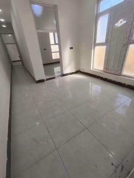 شقة للإيجار في حي الجامعة - خيارات متعددة - 2