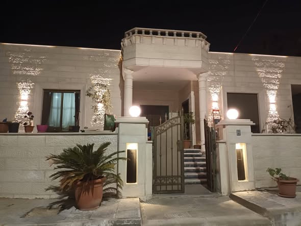 منزل مستقل فاخر للبيع في طبربور