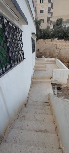 بيت مستقل للبيع في الزرقاء - حي الأمير حمزة - 3
