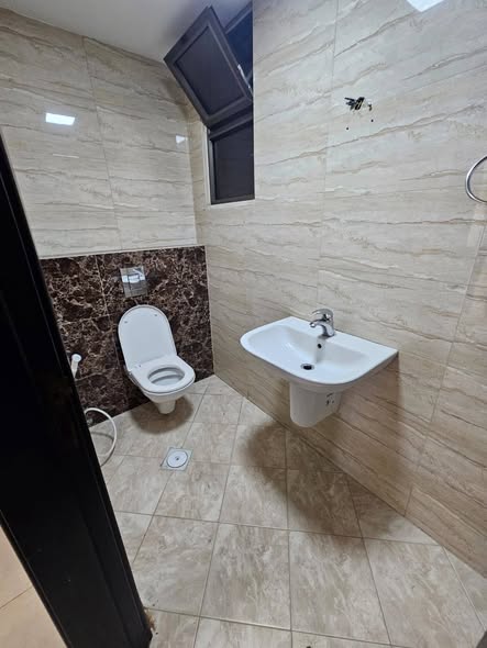 شقة فاخرة للإيجار في خلدا - 215م² - 3