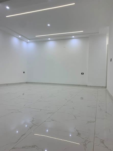 طابق أرضي للبيع في طبربور - فرصة استثمارية - 3