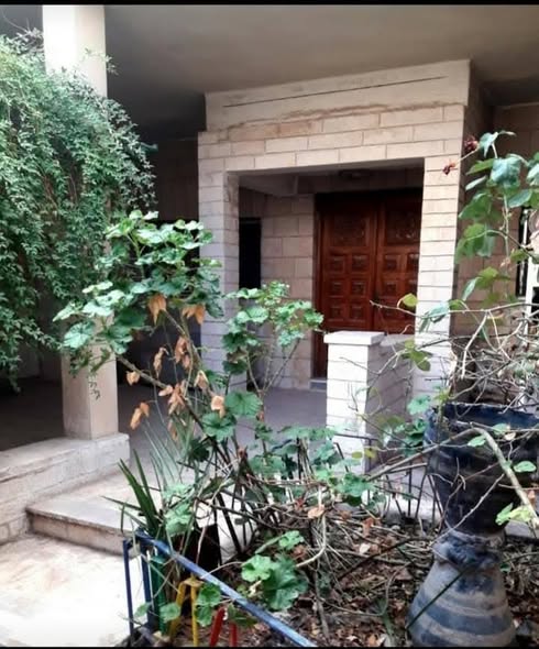 عمارة سكنية للبيع في حي نزال - 3
