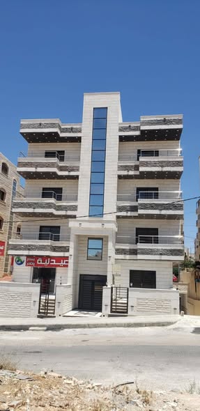 شقق مميزة بمواقع استراتيجية في عمان