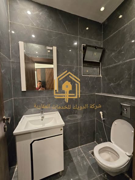 شقة فاخرة بإطلالة خلابة في الشميساني - لم تسكن بعد! - 3