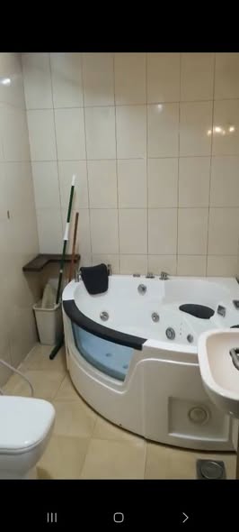 شقة مفروشة فاخرة للإيجار في عبدون - 4