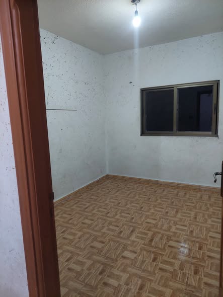 شقق للإيجار في عين الباشا - موقع مميز - 4