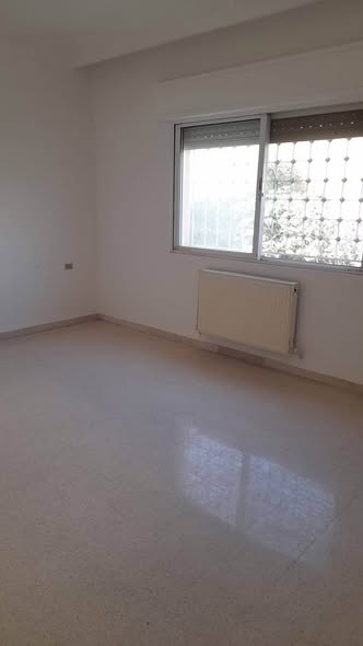 شقة واسعة للإيجار في ضاحية الرشيد - 4