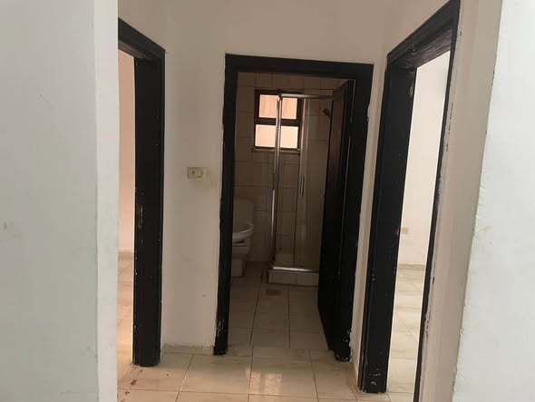 شقة للإيجار بموقع مميز في شارع الجامعة (الجامعة الأردنية) - 5