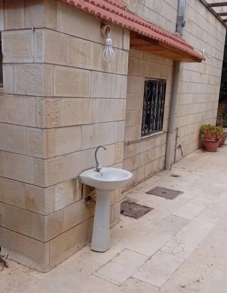 شقة فاخرة في الجبيهة بحديقة خاصة - 4