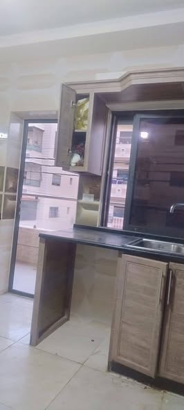شقة فاخرة للإيجار في ضاحية الأمير حسن - 3
