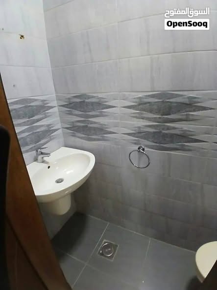 شقة فاخرة للإيجار في الجاردنز - 3