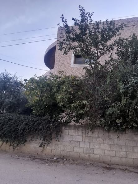 بيت مستقل فاخر في ناعور - طابقان مع تشطيبات مميزة