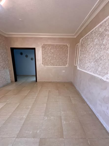 شقة مجددة بالكامل للإيجار في العقبة - الخامسة - 2
