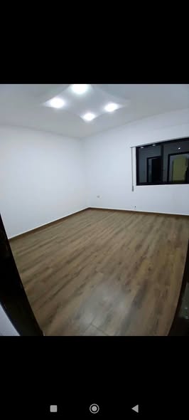 شقة فاخرة للبيع في مرج الحمام - 4