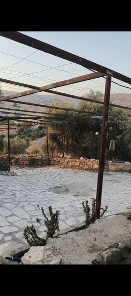 مزرعة فاخرة للبيع في أبو السوس مع إطلالات ساحرة