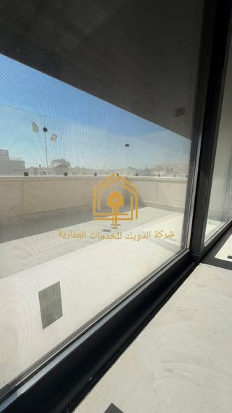 شقة فاخرة للإيجار في أم اذينة - 3