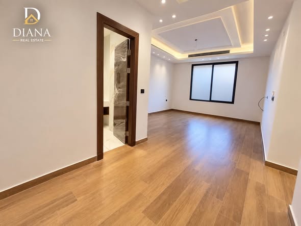 شقة فاخرة للإيجار في رجم عميش - 2