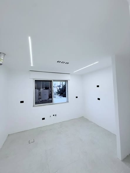 شقة فاخرة للإيجار في عبدون - 4