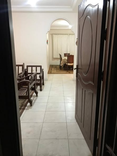 شقة أرضية فاخرة للبيع في ماركا الشمالية – حي الزهراء