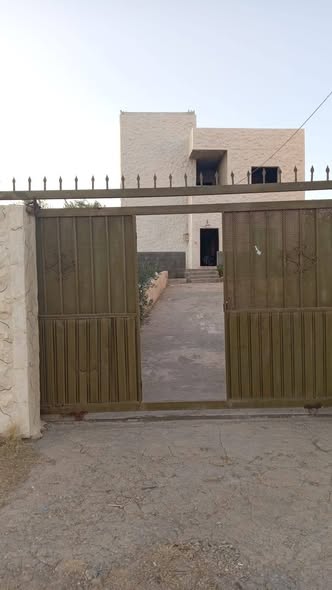 بيت مستقل بسعر شقة في ناعور - زبود