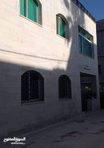 أرض مفروزة مسطحة كامل البناء للبيع في سحاب بسعر مغري - 3
