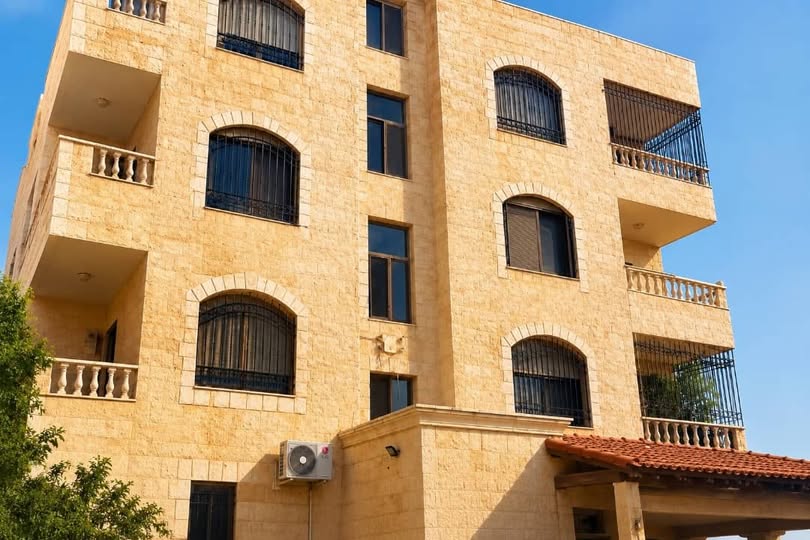 فرصة استثمارية: شقة فاخرة في أم أذينة الغربي بسعر مخفض!