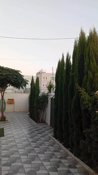 بيت مستقل للبيع في المقابلين - موقع مميز جداً - 2