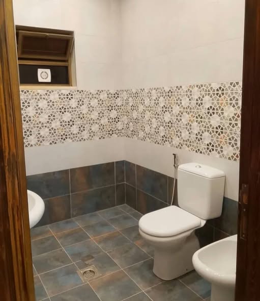 شقة طابقية فارغة للإيجار في البنيات – سكن راقٍ - 5
