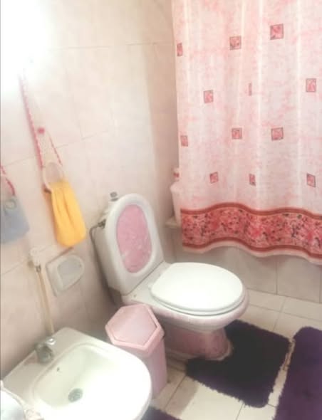 طابق كامل مع رووف بإطلالة رائعة في جبل الحسين - 4