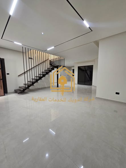 شقة دوبلكس فاخرة للإيجار في شفا بدران - 2